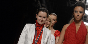 Помогать модно – 200 тысяч долларов за коллекцию Fashion AID!!! / Фонд Олени Пінчук
