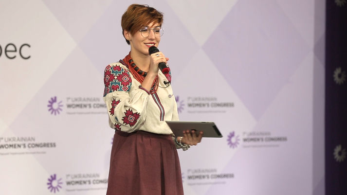 Галина Падалко, телеведуча суспільно-політичного ток-шоу «Протилежний Погляд LIVE», місто Луцьк